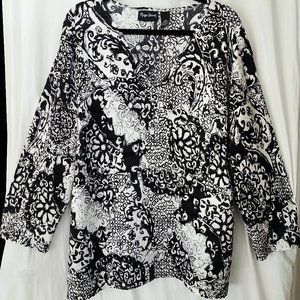 Modern 2X 3X MAGGIE BARNES Black & White Blouse